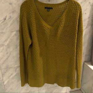 American Eagle sweater